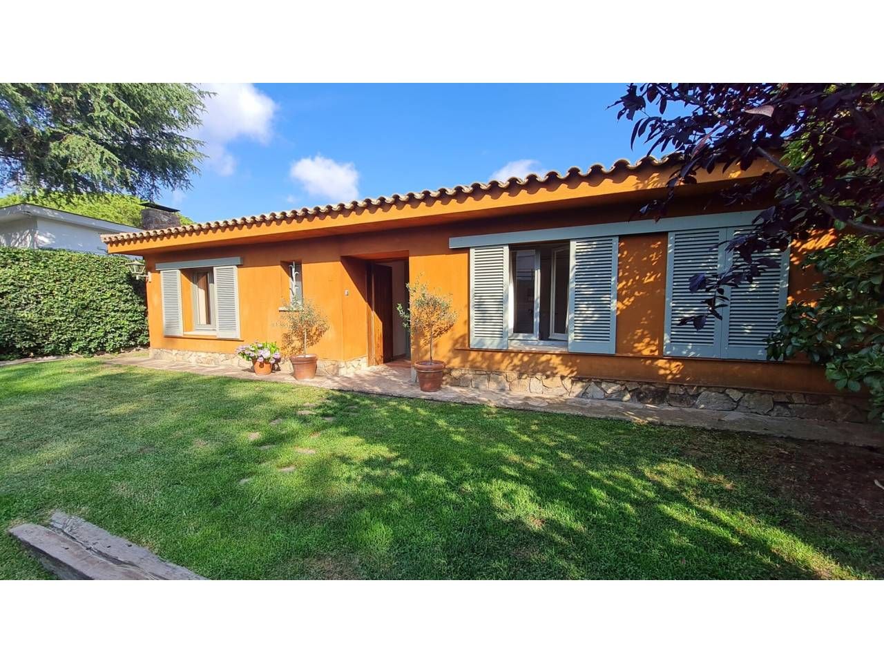 Exterior view of House or chalet to rent in Cabrils  with Heating, Private garden and Furnished