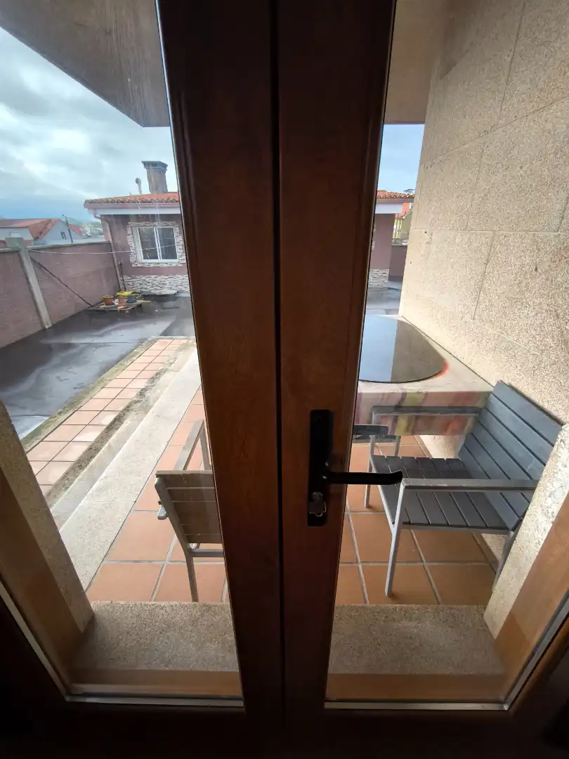 Terrassa de Casa o xalet en venda en Cambados amb Calefacció, Jardí privat i Parquet