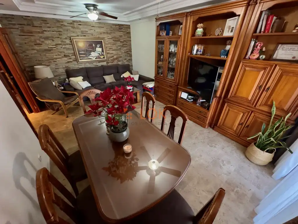 Comedor de Piso en venta en Málaga con Aire acondicionado, Jardín privado y Terraza