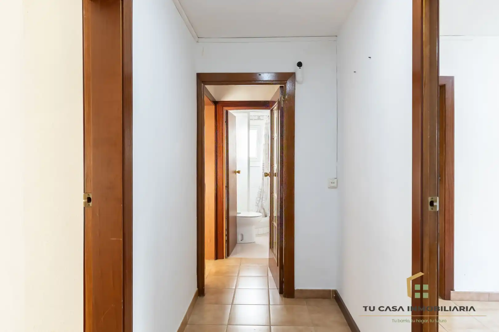 Flat for sale in Badalona  with Air Conditioner