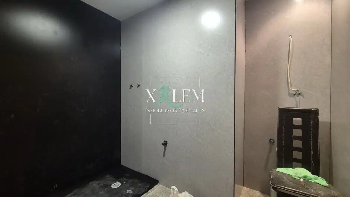 Bathroom of Flat for sale in Vila-real  with Terrace, Storage room and Balcony