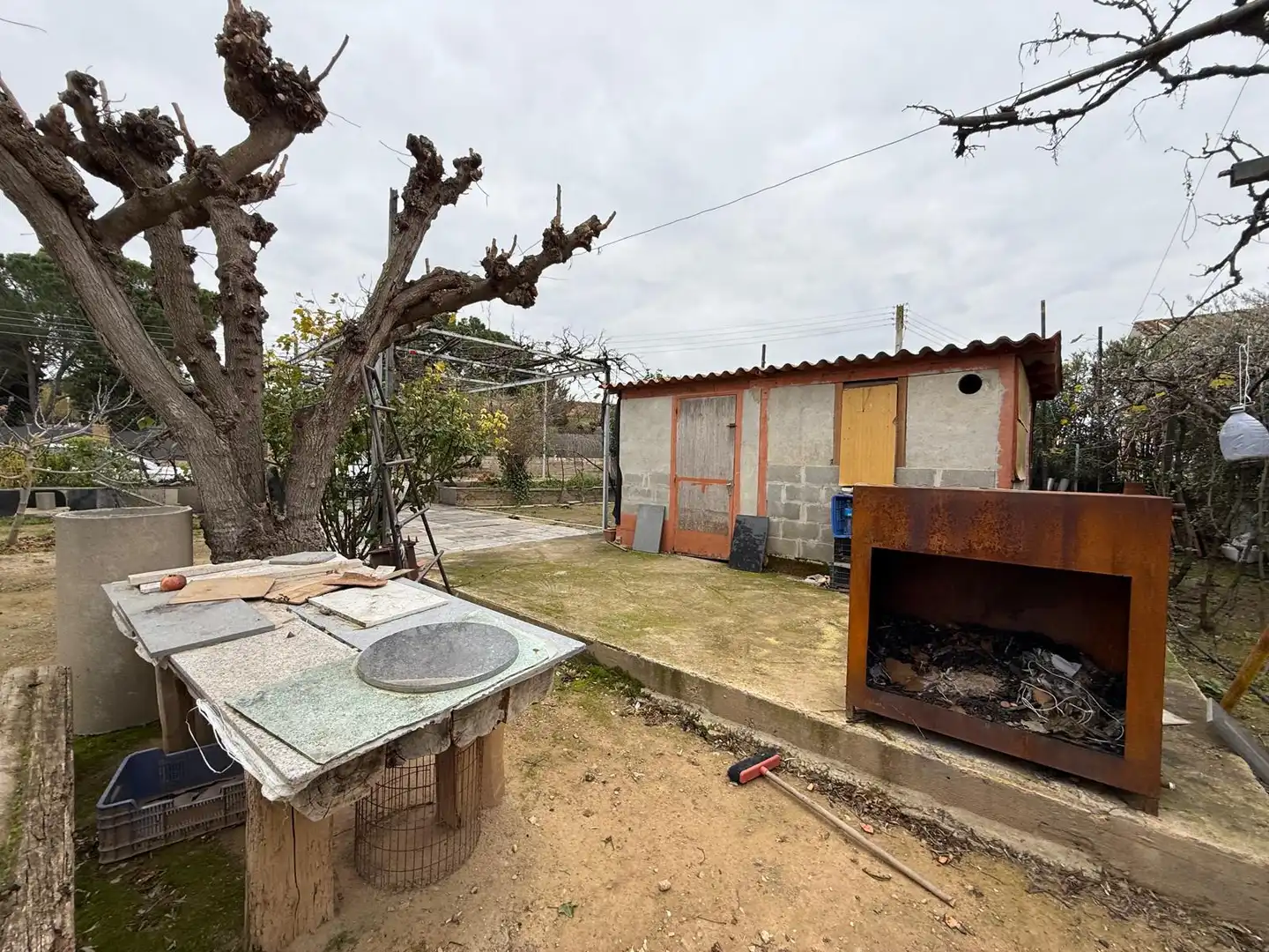 Finca rústica en venta en Torres de Segre con Jardín privado, Terraza y Internet