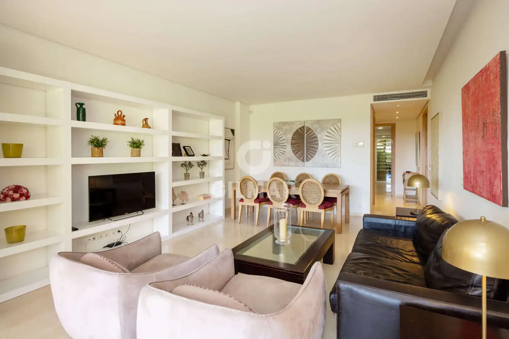 Sala de estar de Apartamento en venta en Sotogrande con Calefacción, Jardín privado y Trastero