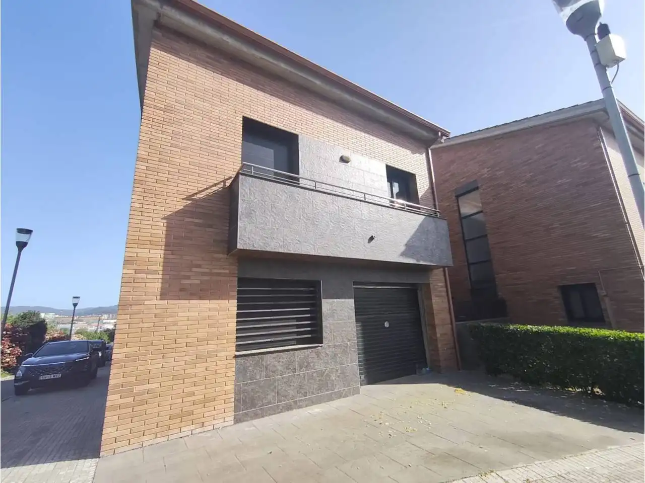 Exterior view of Houses for sale in Montmeló  with Private garden