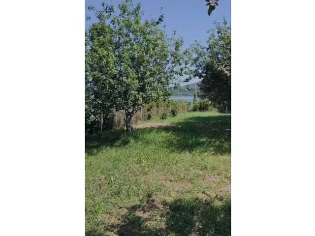 Casa-chalet en Venta en Cariño