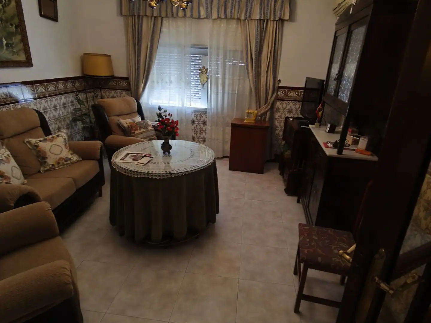 Sala d'estar de Casa o xalet en venda en Alcuéscar amb Terrassa i Balcó
