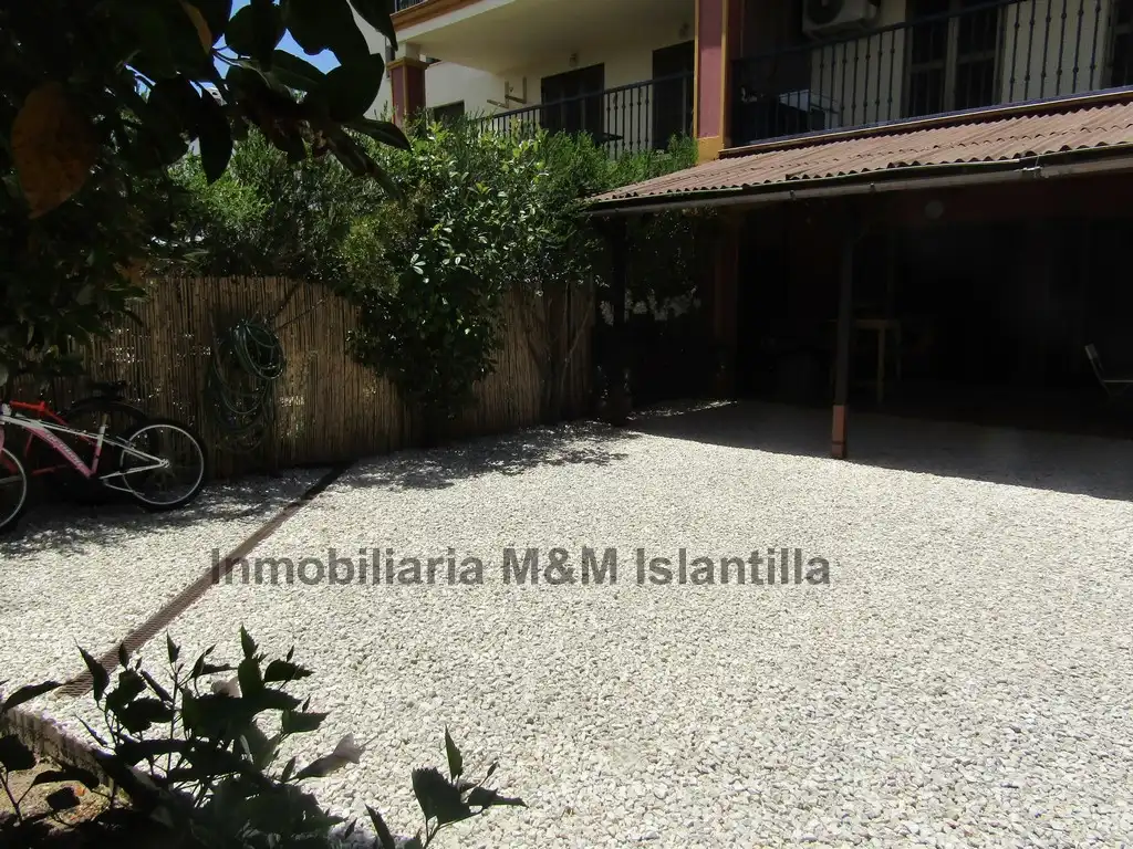 Vista exterior de Apartamento en venta en Ayamonte con Jardín privado, Amueblado y Horno