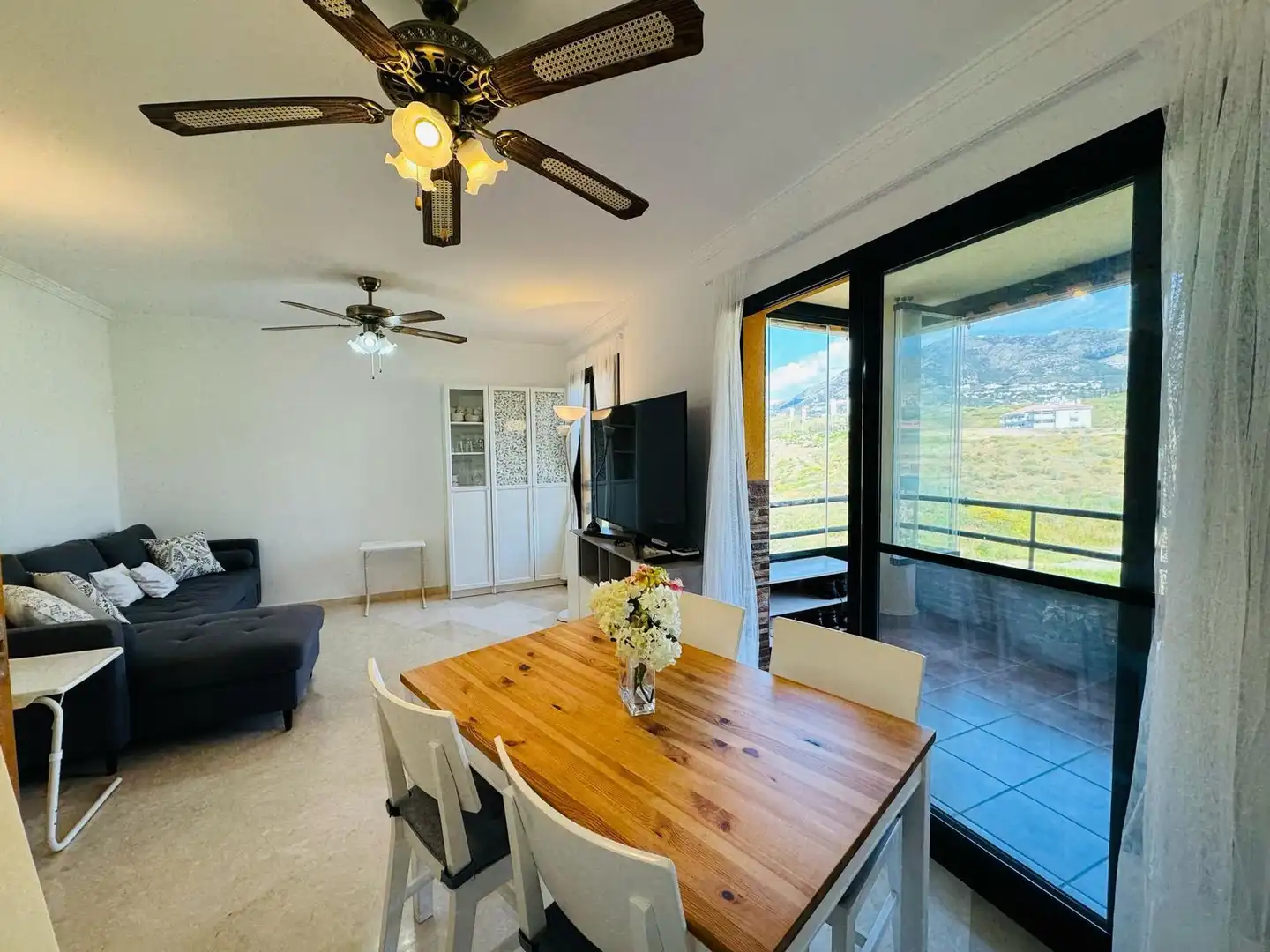 Dining room of Flat for sale in Fuengirola  with Air Conditioner, Terrace and Storage room