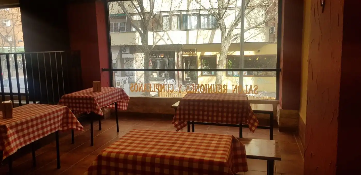 Business premises for sale in Calle de Ramos Carrión 10, imagen 30