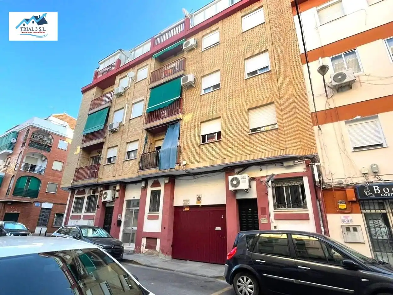 Flat for sale in Calle Moncayo, imagen 2