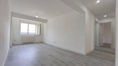 Foto 5 de Piso en venta en Calle Alfonso XI, Juan XXIII - Las Torres - G2, Burgos Capital