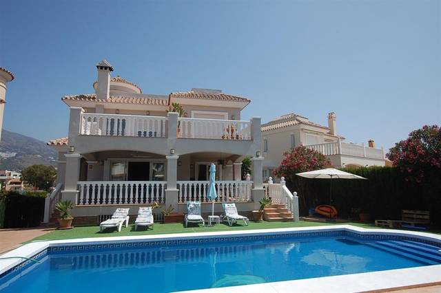 Casa-chalet en Venta en Campo de Mijas