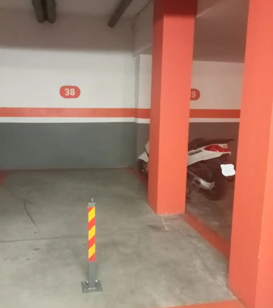 Individuel avec ascenseur à vendre à Berga, imagen 4