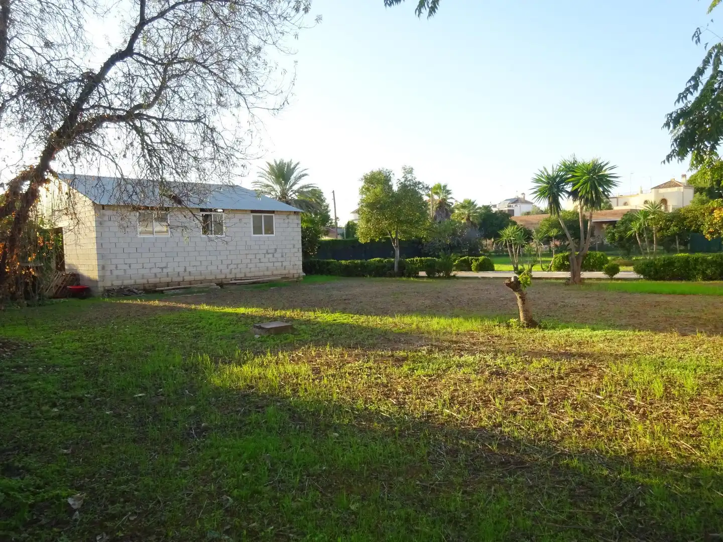 Houses for sale in Sanlúcar la Mayor  with Air Conditioner, Private garden and Storage room