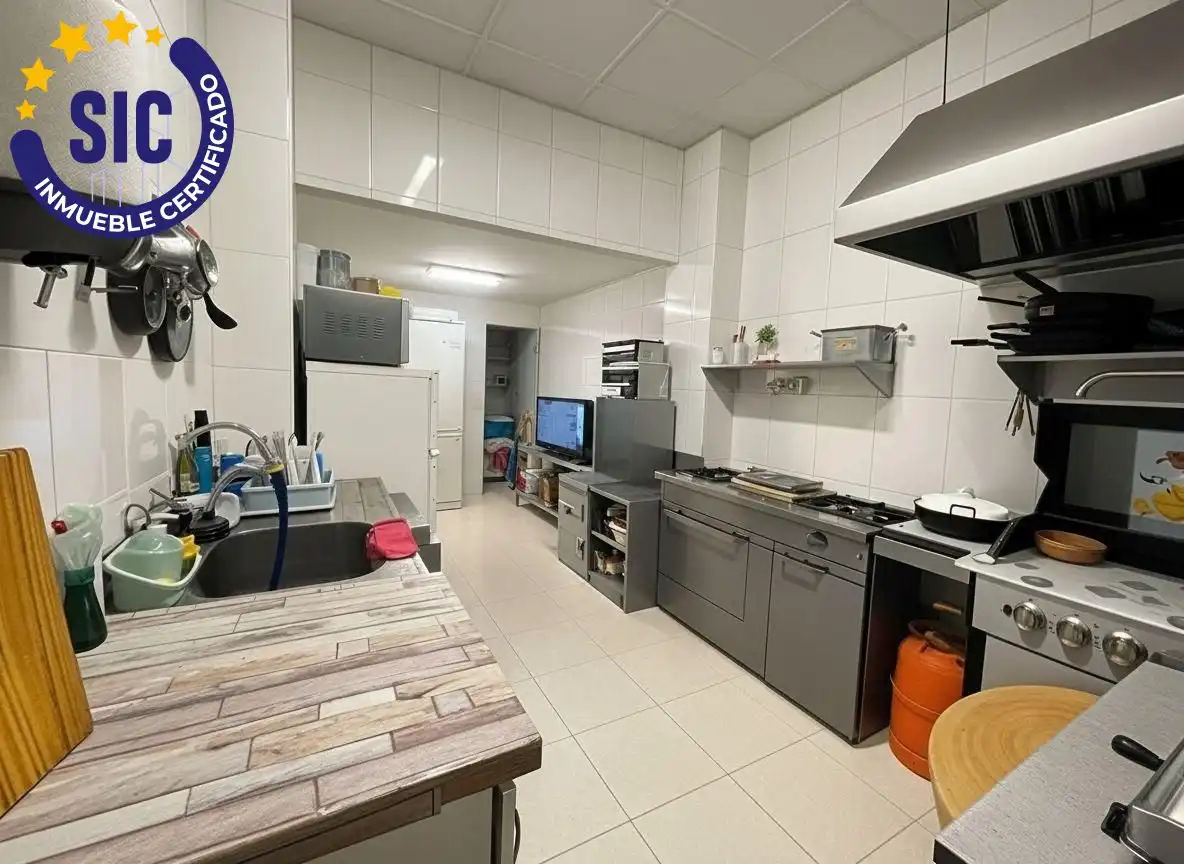 Cocina de Local de alquiler en Moncada con Aire acondicionado y Terraza