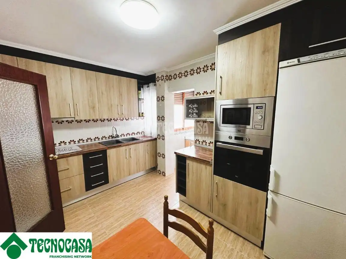 Kitchen of Flat for sale in Manises  with Storage room and Balcony