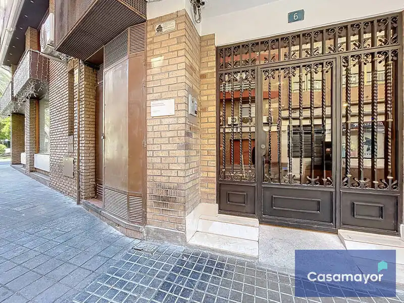 Vista exterior de Pis en venda en Alicante / Alacant amb Traster i Balcó