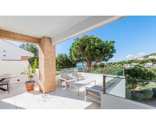 Terrace of House or chalet for sale in Benalmádena