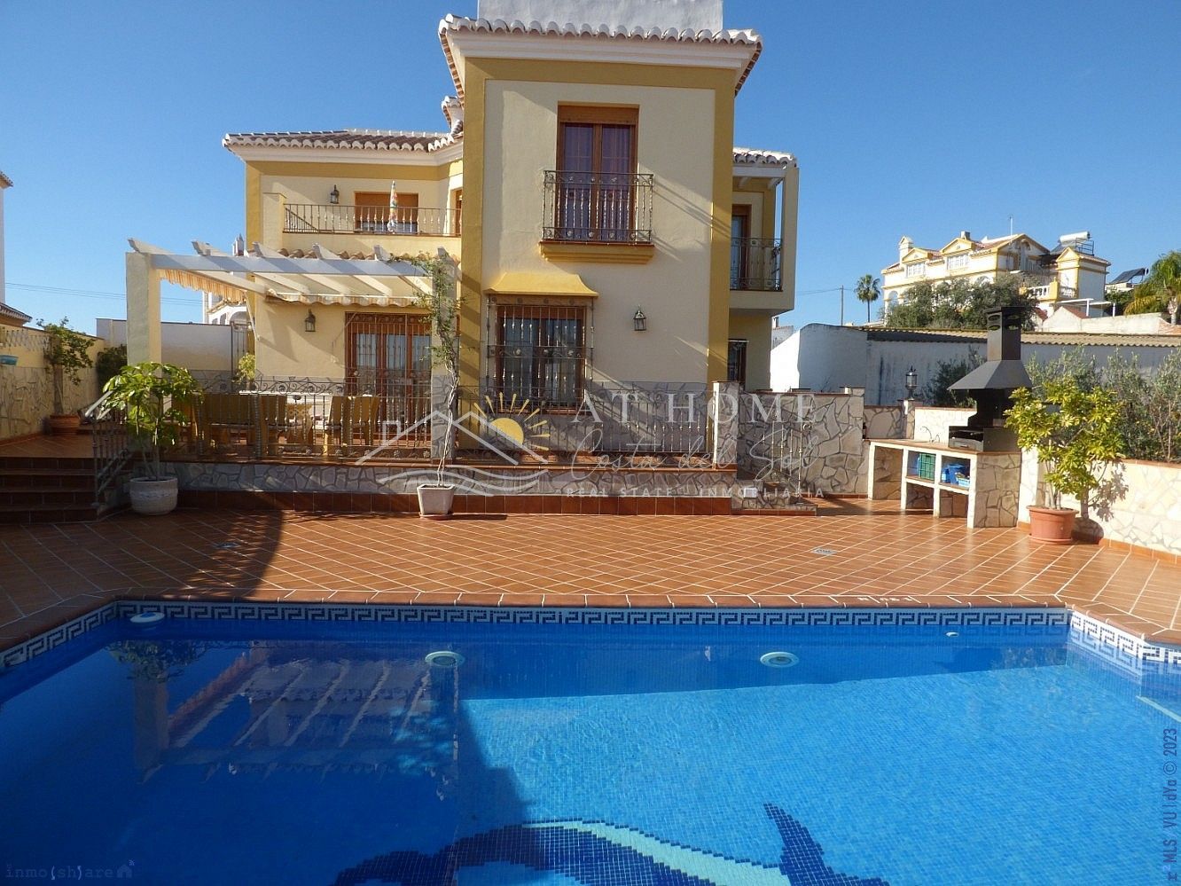 Exterior view of House or chalet for sale in Nerja  with Air Conditioner, Heating and Private garden