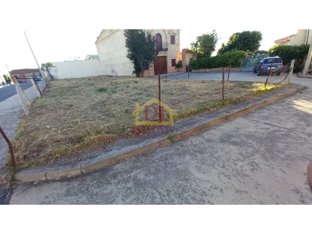 Residencial en venda en Castellanos de Villiquera
