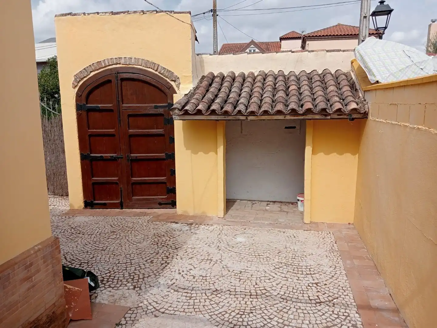 Außenansicht von Haus oder Chalet zur Miete in Palomares del Río, Sevilla