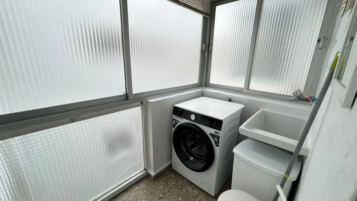 Baño de Piso de alquiler en  Albacete Capital con Calefacción y Balcón