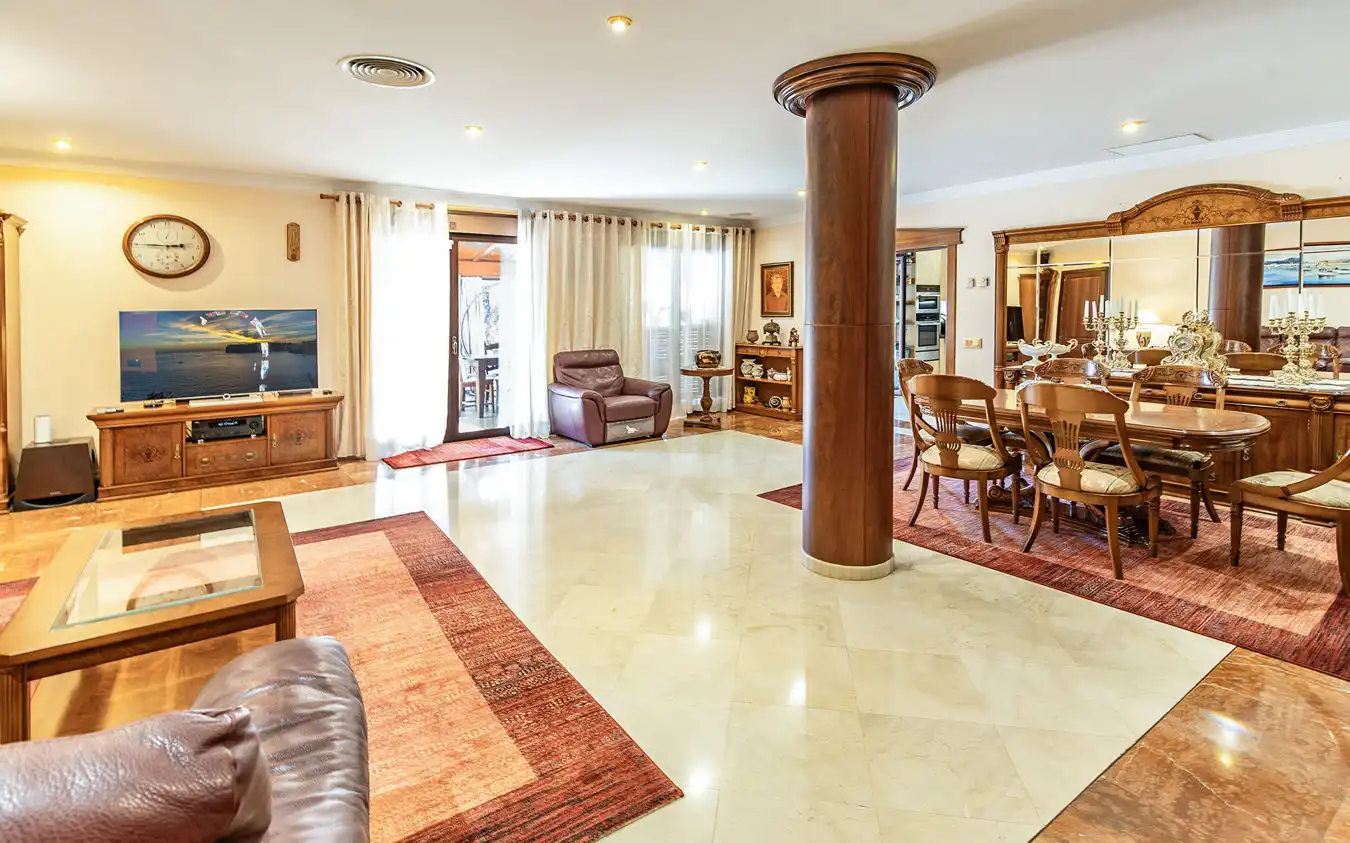Country house zum Verkauf in El Toro