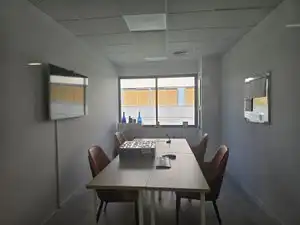 Fabrikhallen zur Miete in Leganés