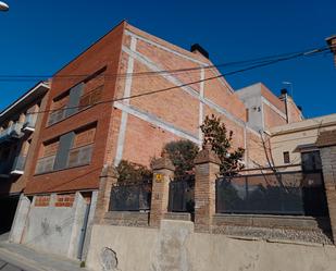 Vista exterior de Edifici en venda en Igualada