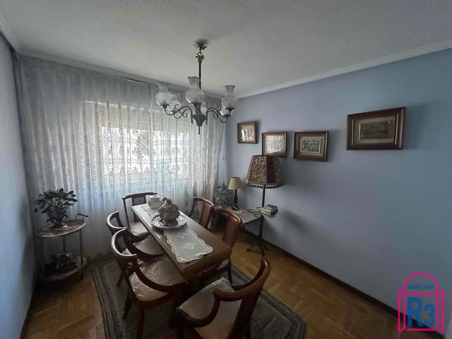 Comedor de Piso en venta en León Capital  con Calefacción y Terraza
