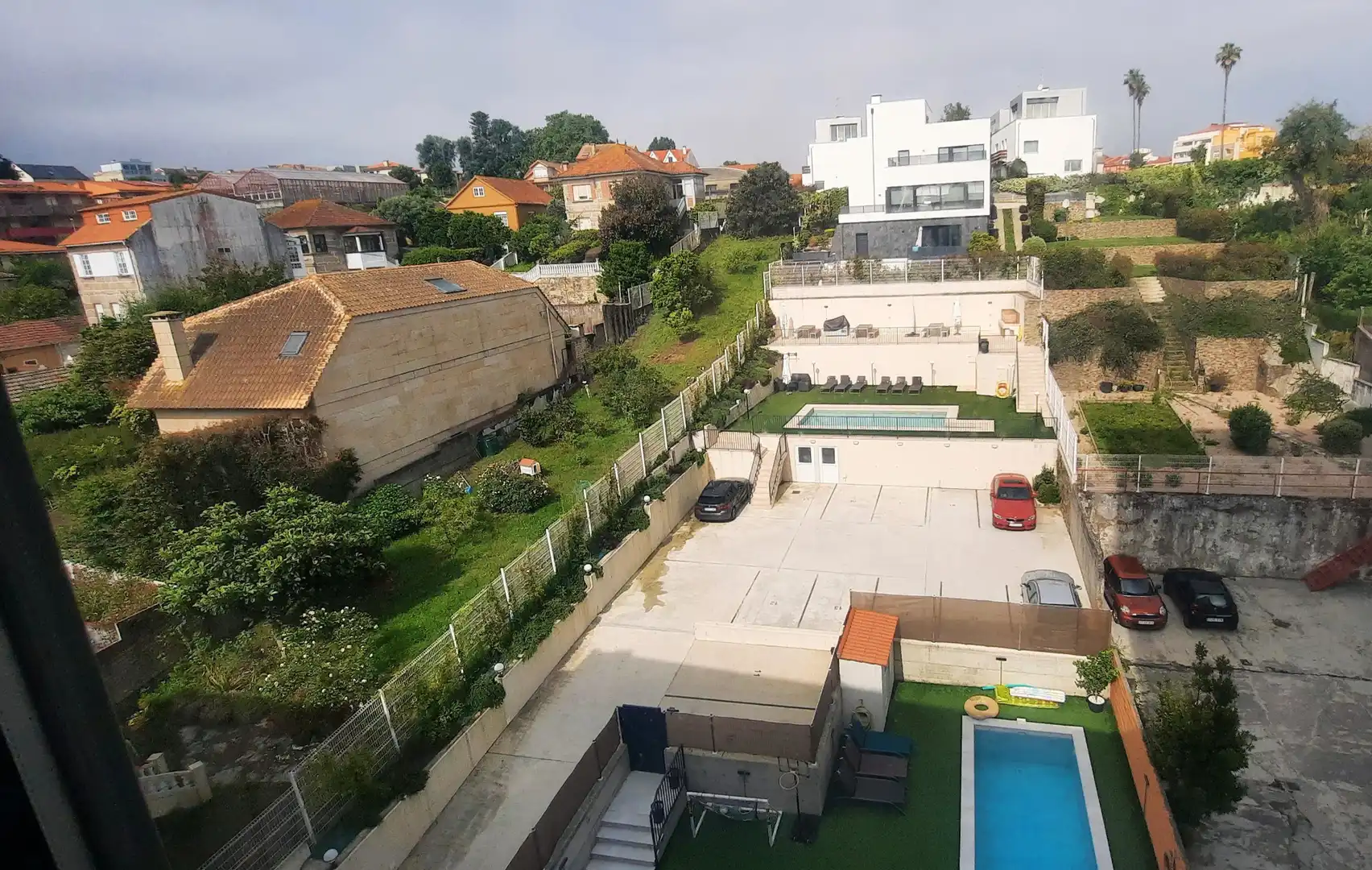 Piscina de Dúplex en venta en Vigo  con Aire acondicionado, Calefacción y Jardín privado