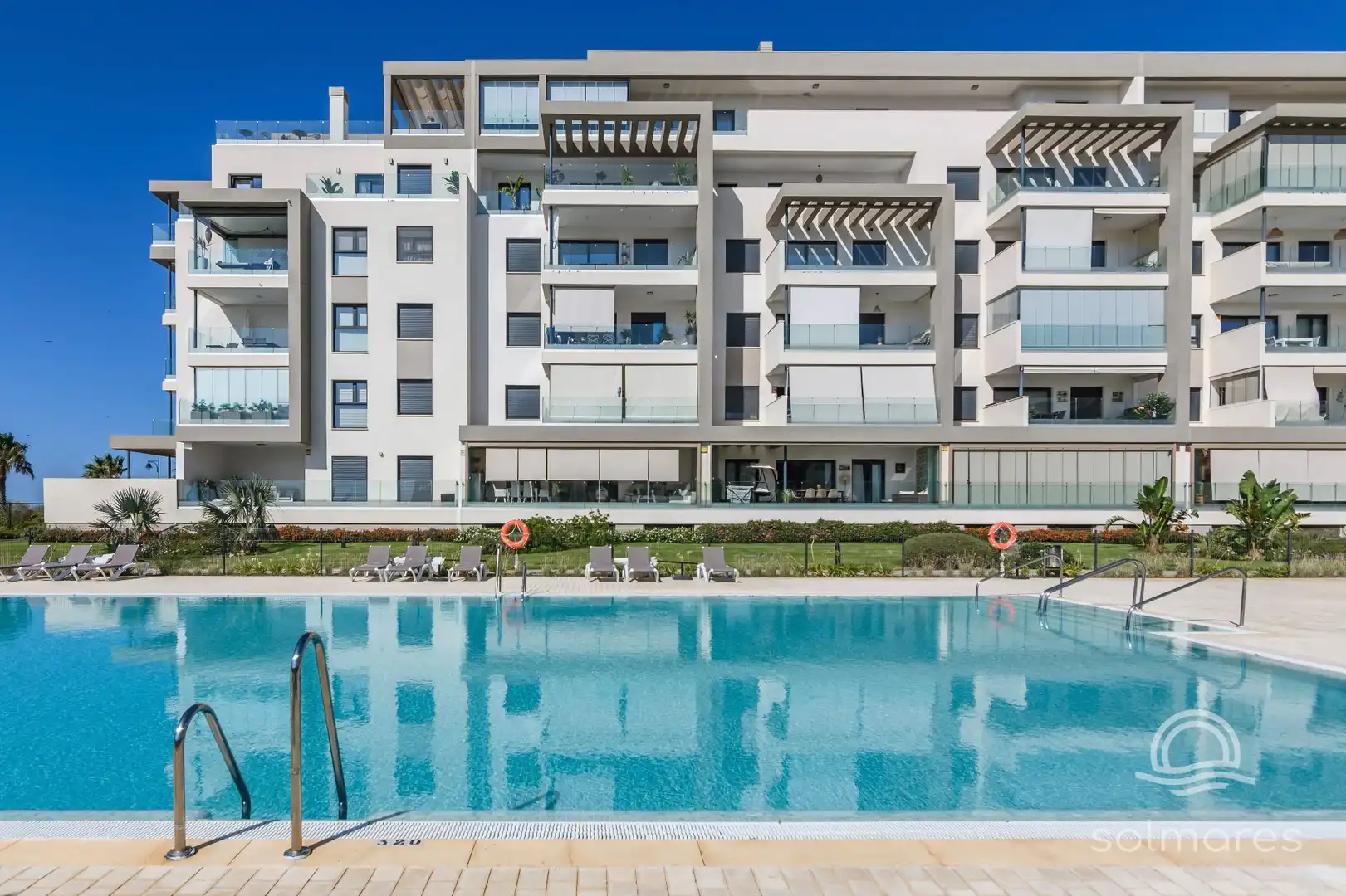 Penthouse with pool for sale in Isla Canela, imagen 30