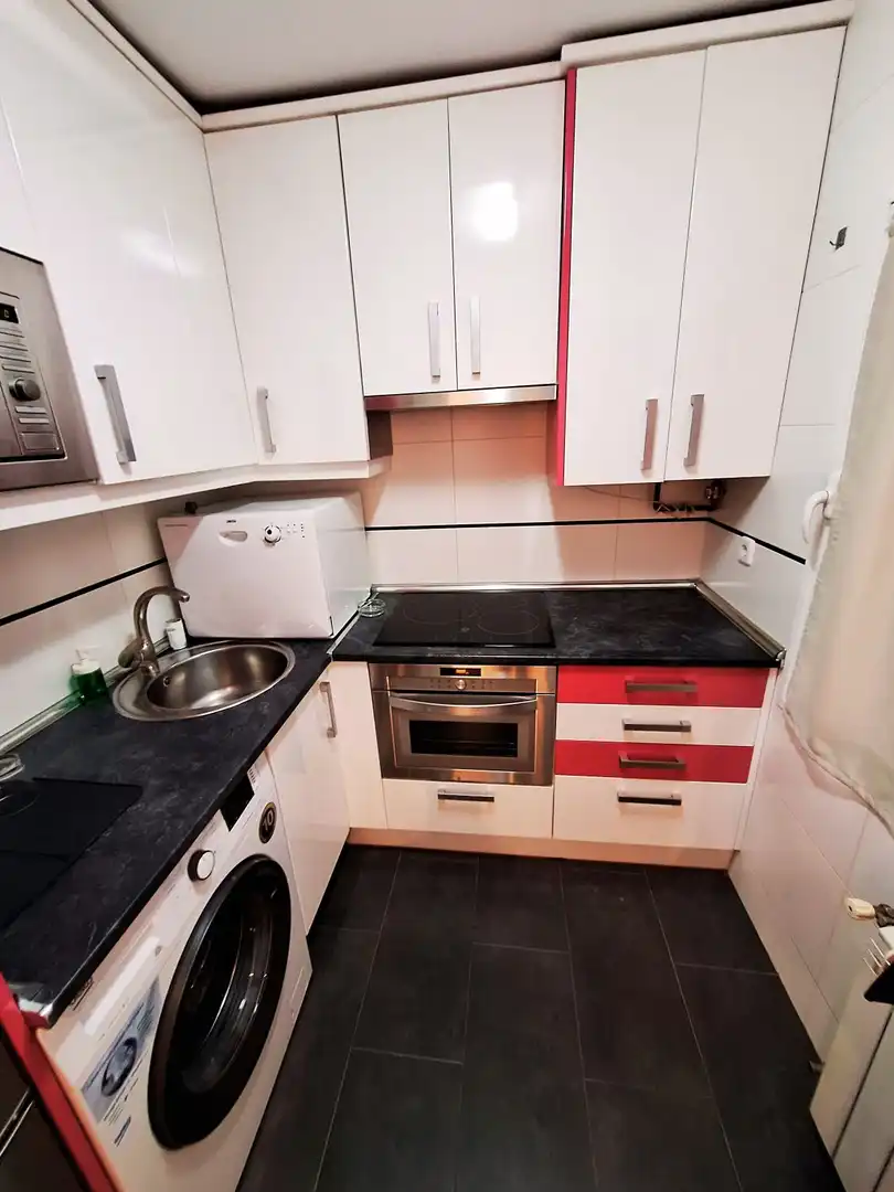 Flat for rent in Moratalaz, Media Legua