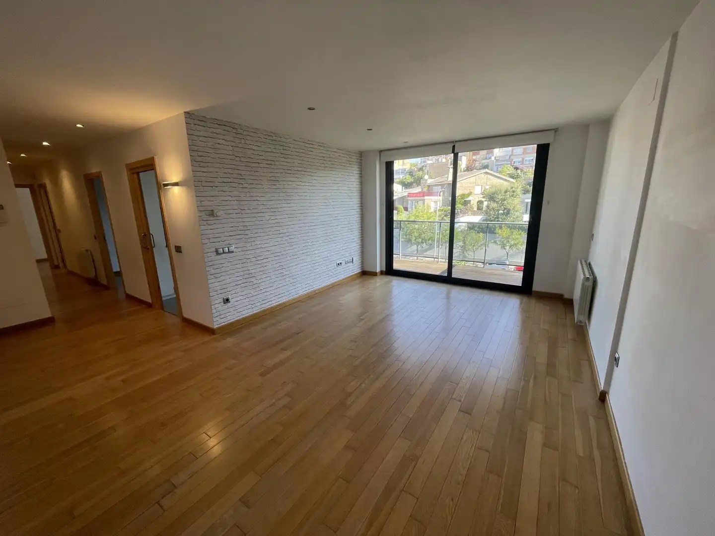 Vista exterior de Piso en venta en Igualada con Calefacción y Jardín privado
