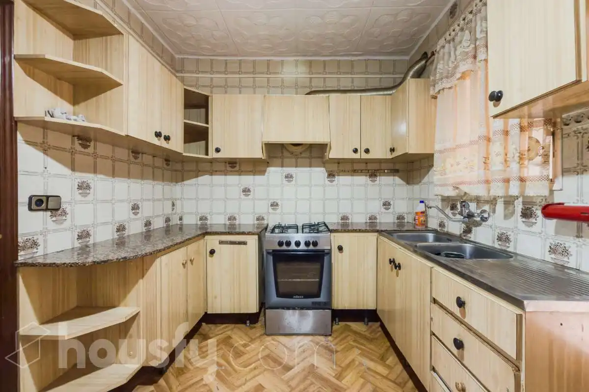 Kitchen of Houses for sale in Santa Coloma de Gramenet  with Heating, Private garden and Terrace