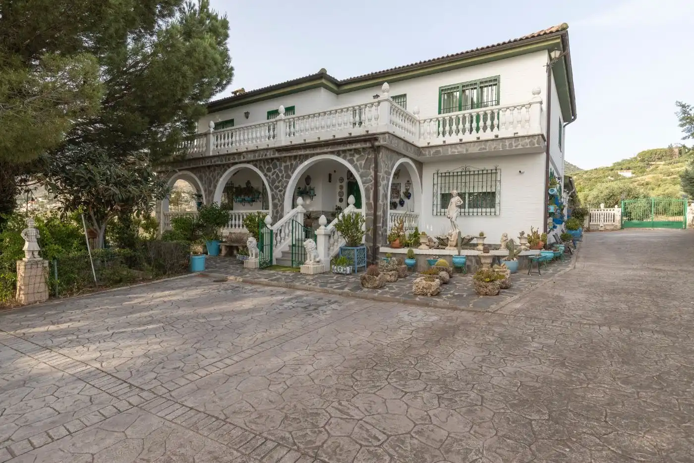 Außenansicht von Haus oder Chalet zum Verkauf in Víznar mit Klimaanlage, Heizung und Privatgarten