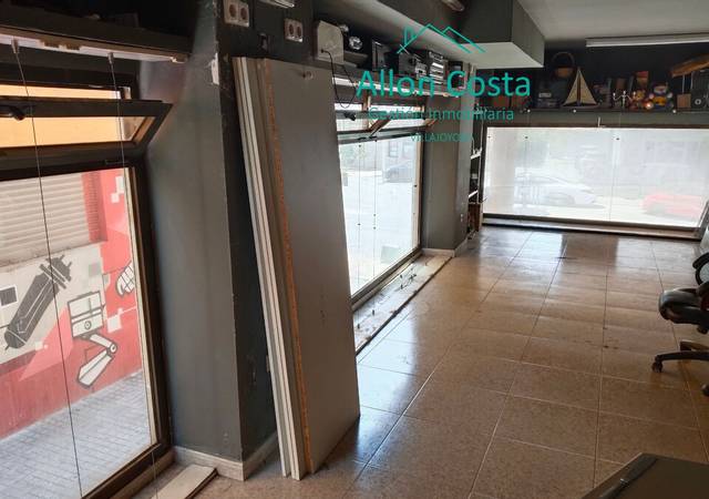 Local comercial en Venta en Centro Urbano