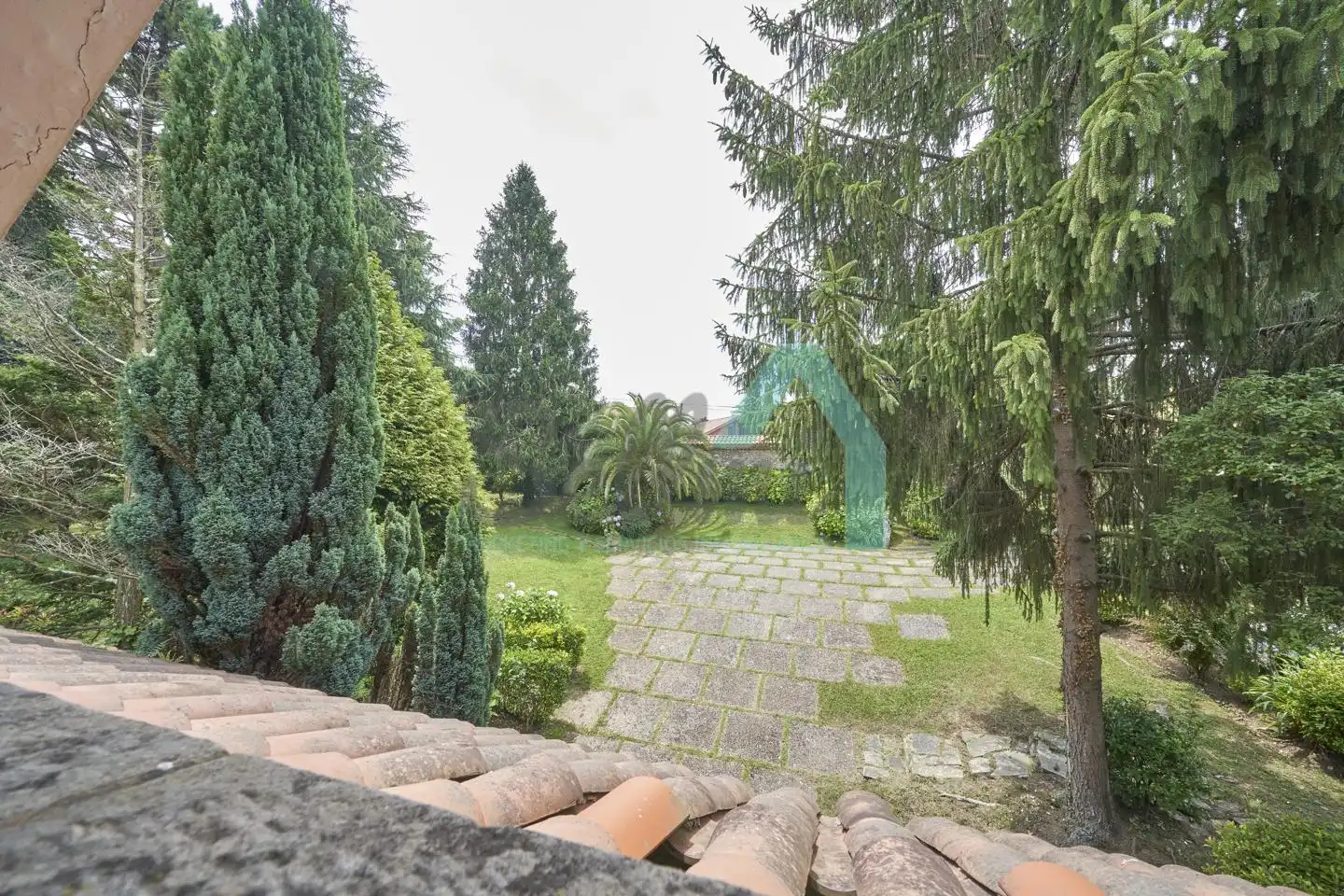 Jardí de Casa o xalet en venda en Gijón  amb Aire condicionat, Jardí privat i Parquet