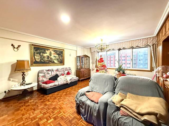 Piso en Venta en Calle Buenavista en Los Castros - Castrillón