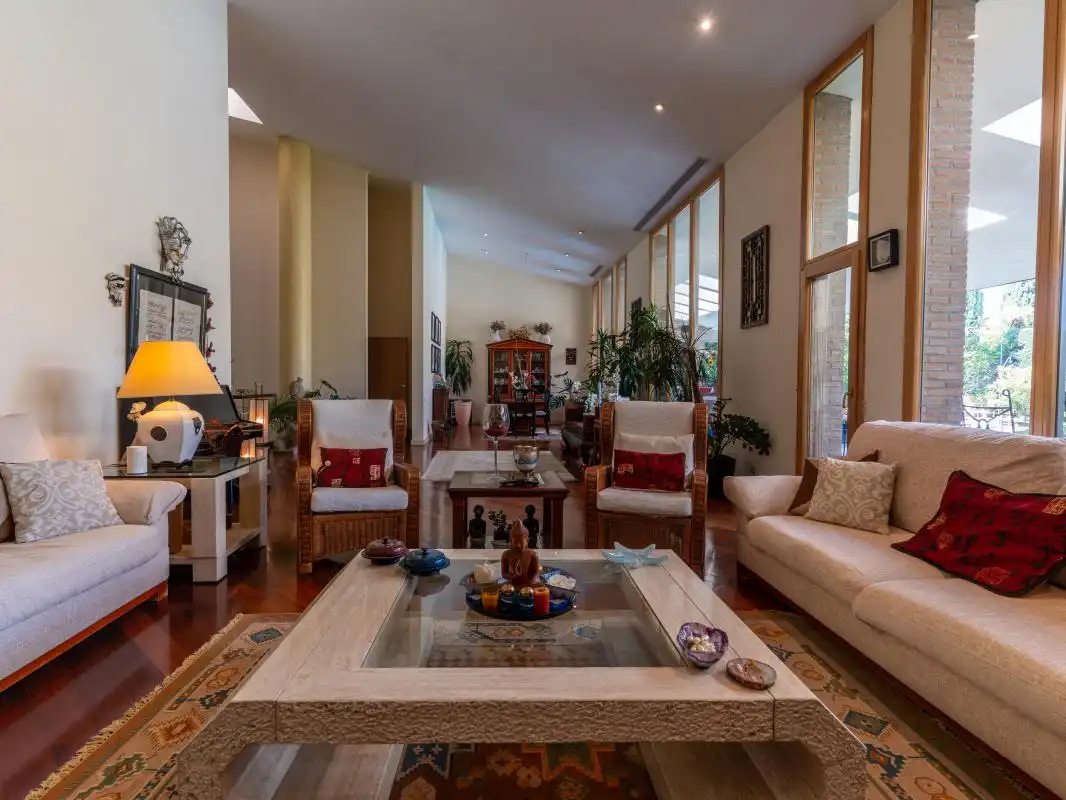 Living room of Houses for sale in Pozuelo de Alarcón  with Air Conditioner, Heating and Private garden
