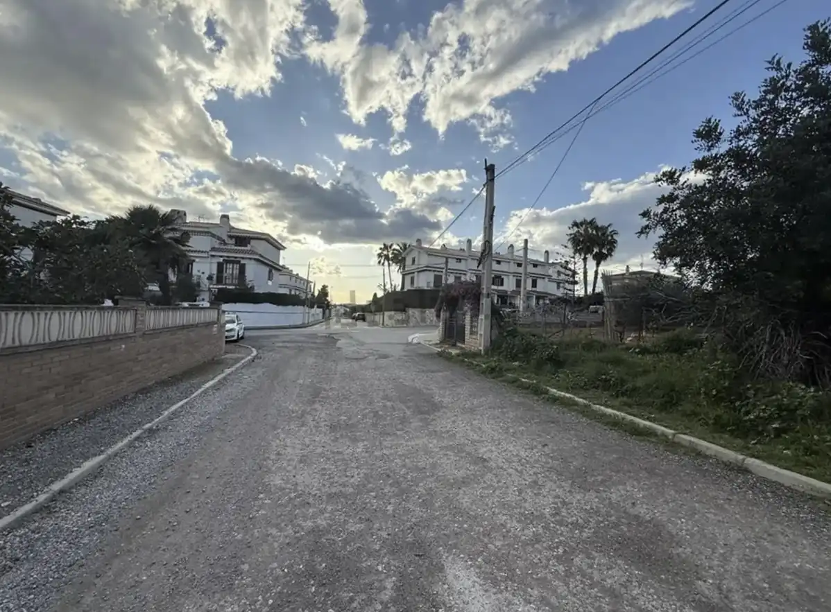 Residential land for sale in Cadi, imagen 9