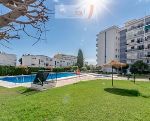 Swimming pool of Apartment to rent in Benalmádena  with Air Conditioner, Furnished and Microwave