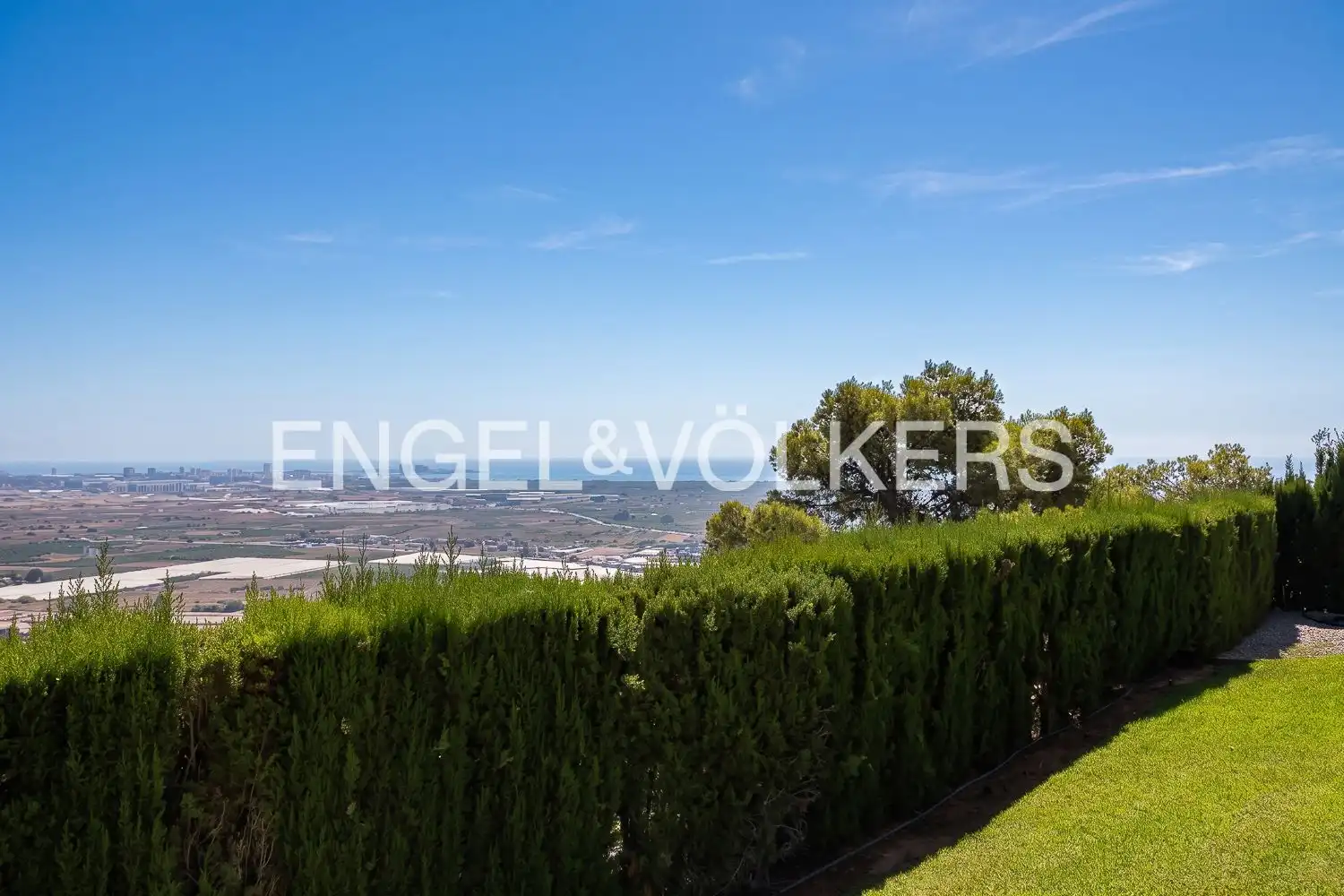 Casa o chalet en venta en Sagunto / Sagunt con Aire acondicionado, Calefacción y Jardín privado