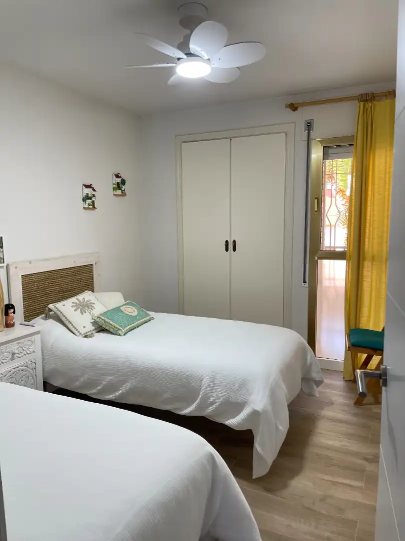 Schlafzimmer von Wohnungen zum Verkauf in Cambrils mit Terrasse, Abstellraum und Möbliert