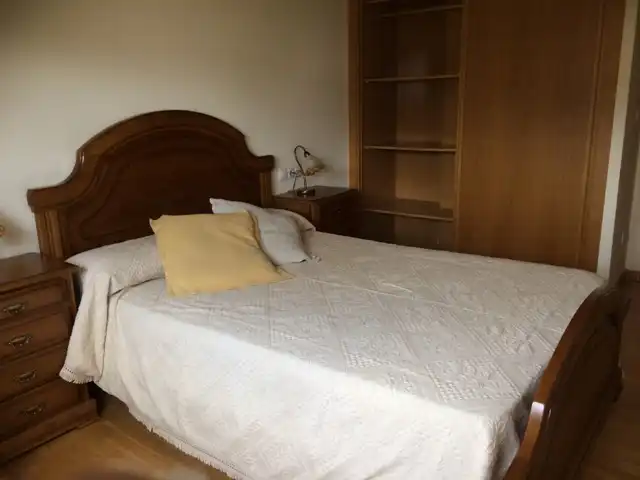 Habitación de Apartamento en venta en O Carballiño   con Trastero y Amueblado