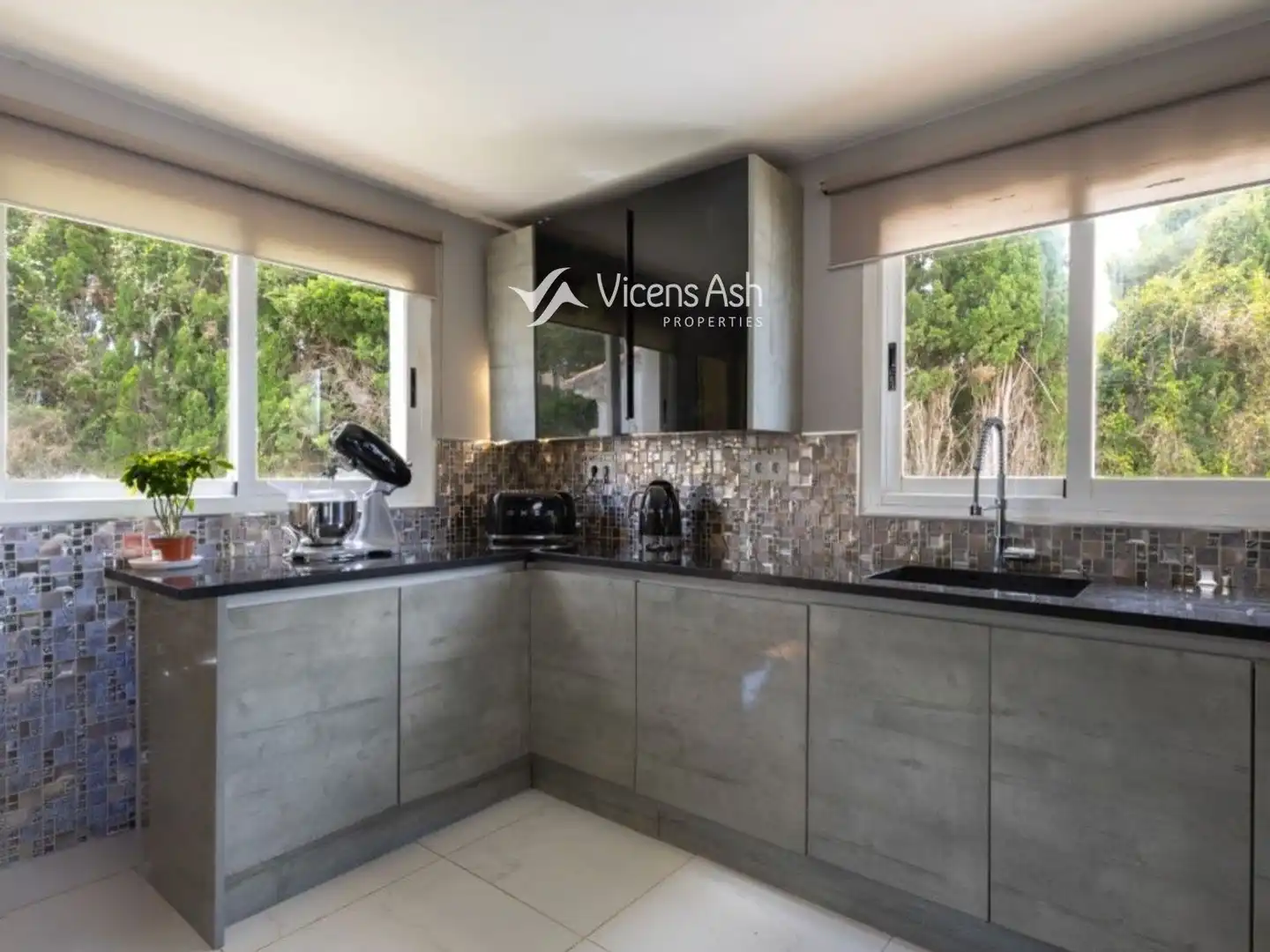 Kitchen of Houses for sale in Jávea / Xàbia  with Air Conditioner, Terrace and Storage room