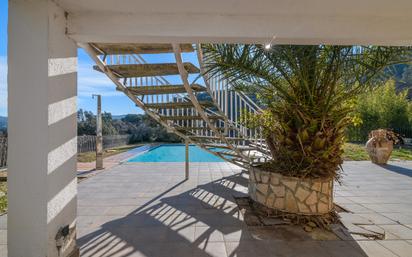 Swimming pool of House or chalet for sale in Vallromanes  with Heating, Private garden and Parquet flooring