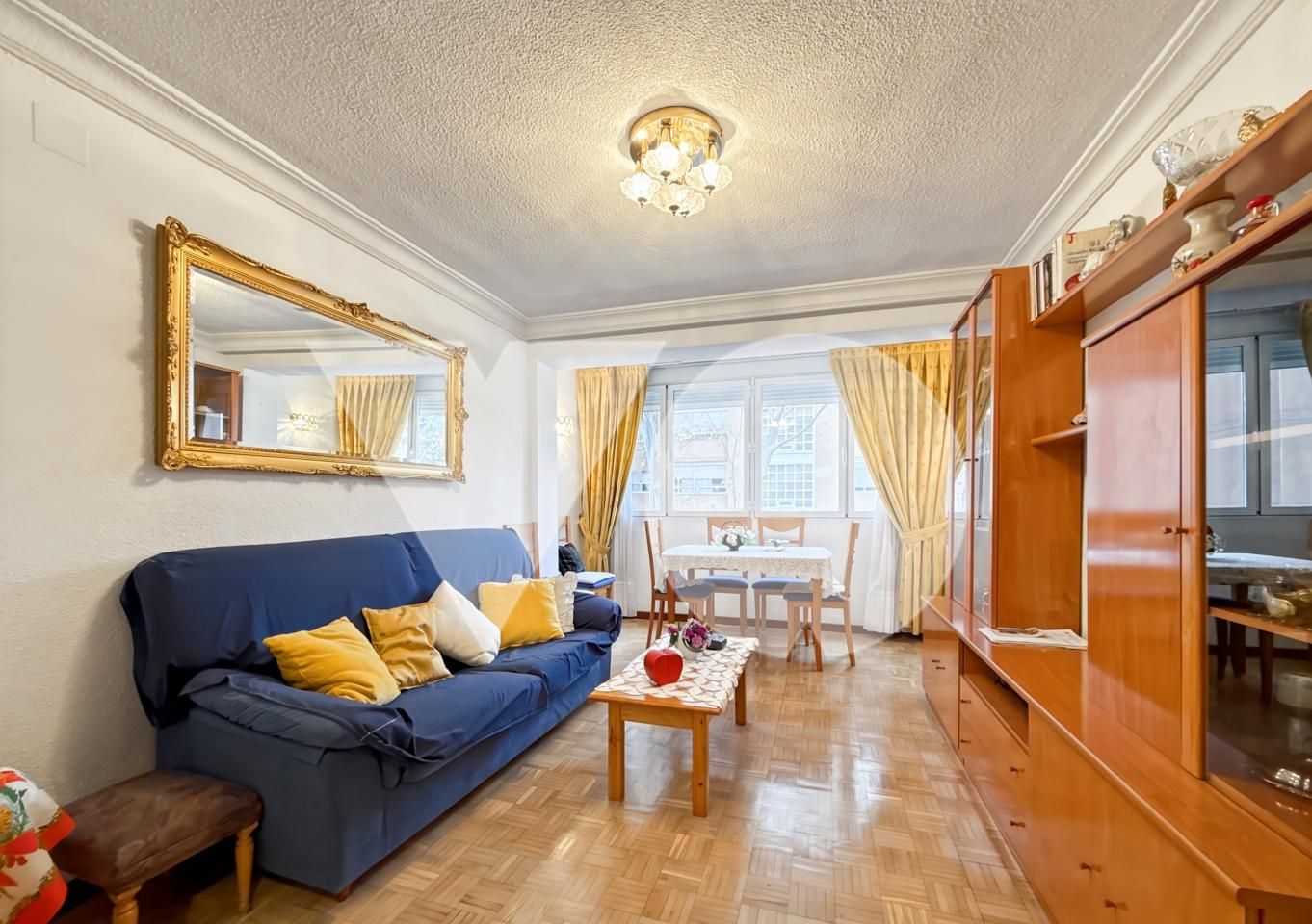 Bedroom of Flat for sale in  Madrid Capital