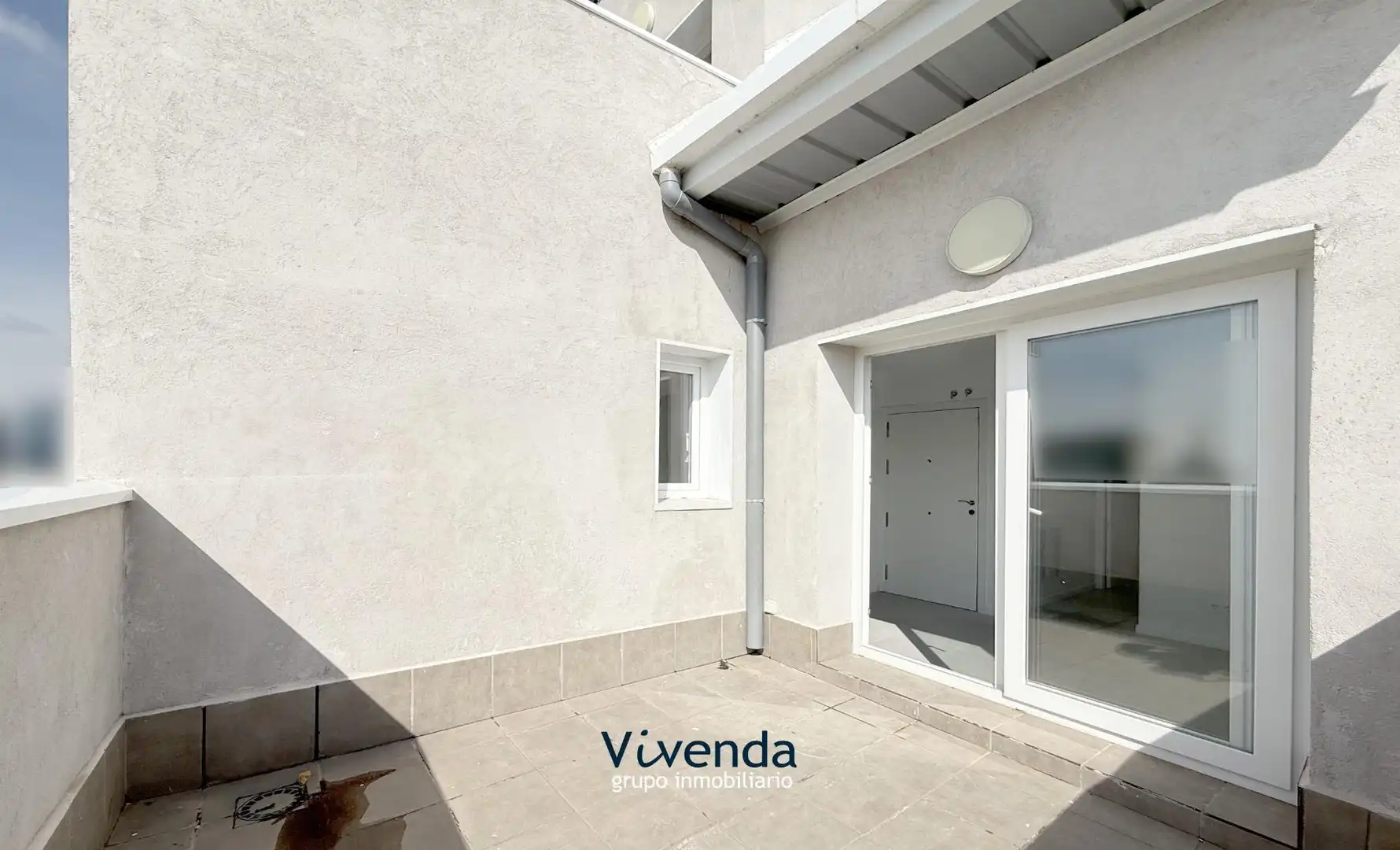 Vista exterior de Piso de alquiler en Madrid con Aire acondicionado, Calefacción y Terraza