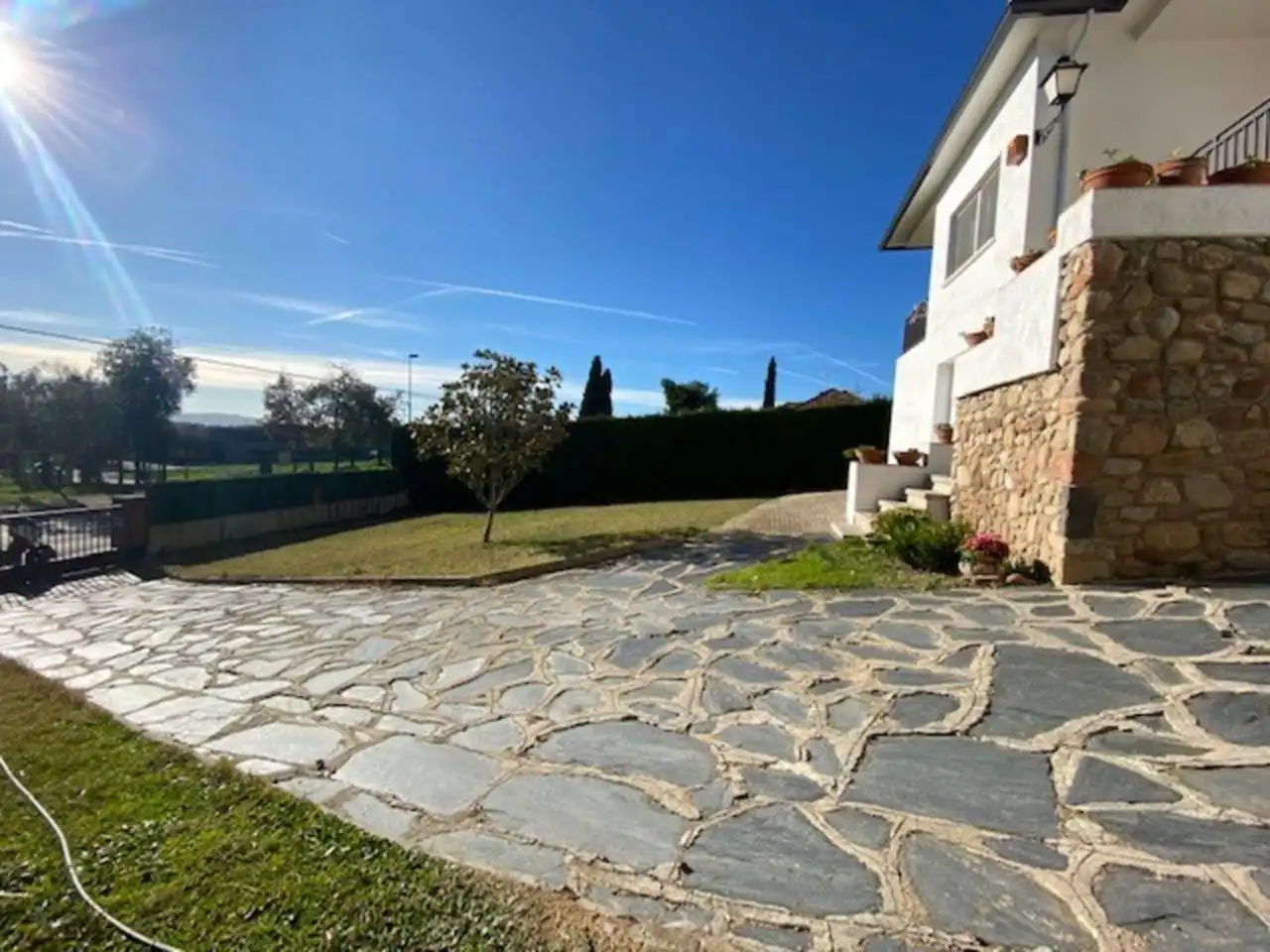 House with garden for sale in Caldes